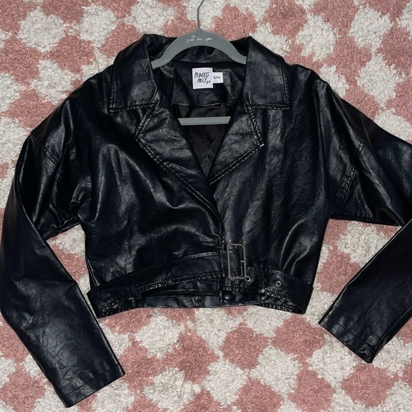 Princess Polly Jada Belted Cropped Leather Jacket - Picture 3 of 6